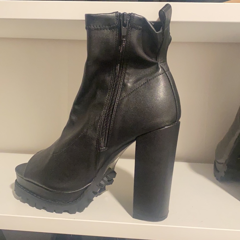 Open Toe Booties - Picture 3 of 4